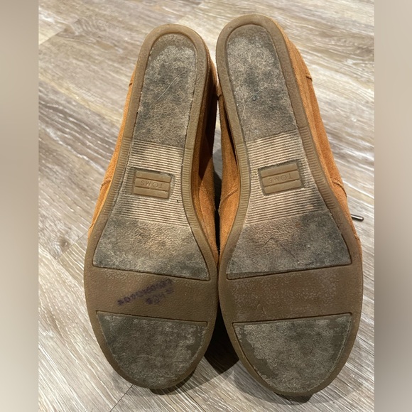 TOMS Ankle Boots - Picture 7 of 11
